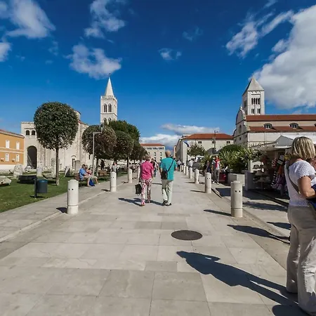 Pavic - Private Parking * Zara