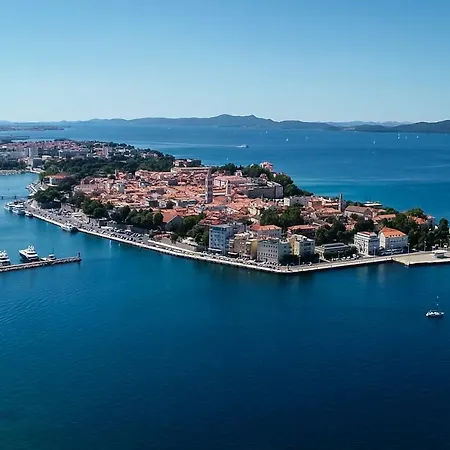 Pavic - Private Parking Apartment