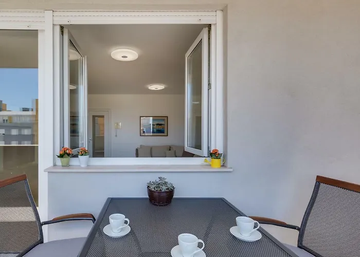 Pavic - Private Parking * Zadar