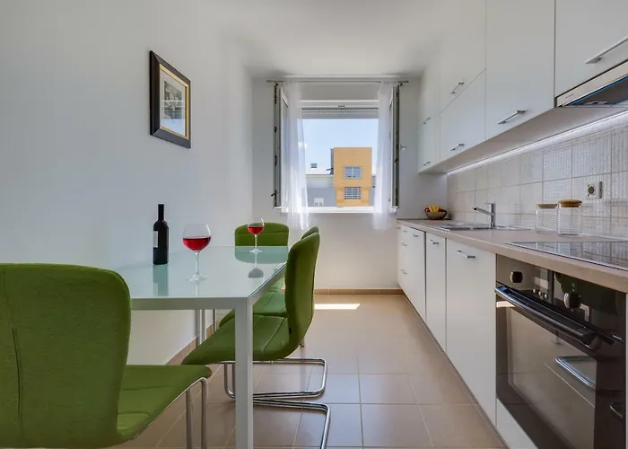 Appartement Pavic - Private Parking Zadar