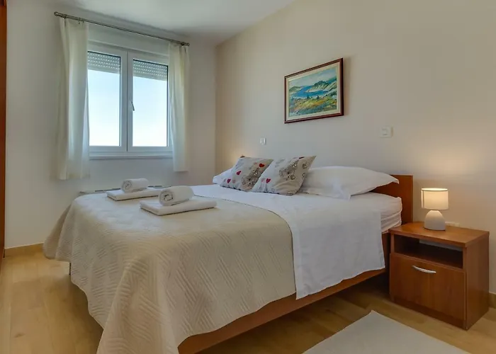 Appartement Pavic - Private Parking