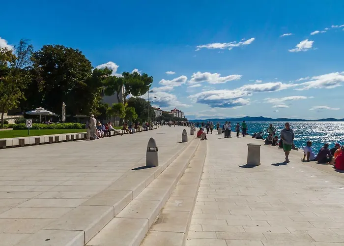 Pavic - Private Parking Zadar