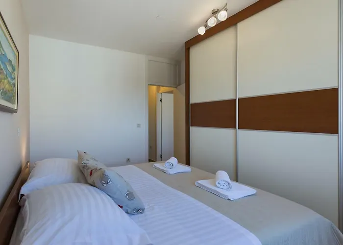 Appartement Pavic - Private Parking Zadar